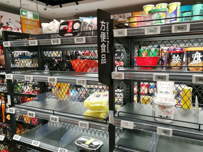超市有没有菜卖?菜价涨了多少?记者实地探访苏果、北京华联、盒马